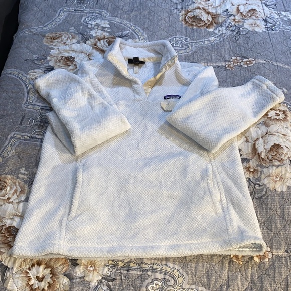 PATAGONIA WHITE JACKET - Picture 4 of 7